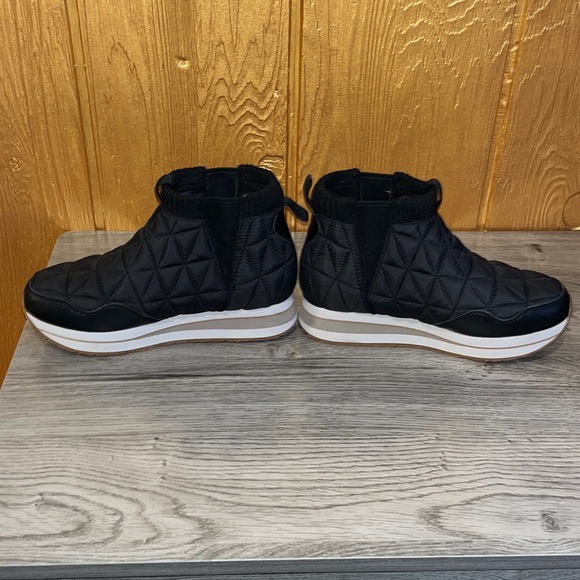 Teva ReEmber Mid Platform - Picture 4 of 9